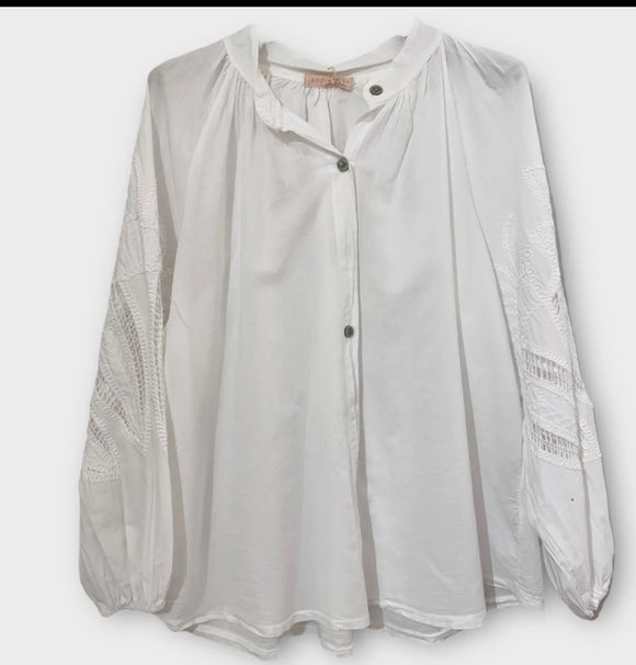 Mao collar embroidered sleeves shirt